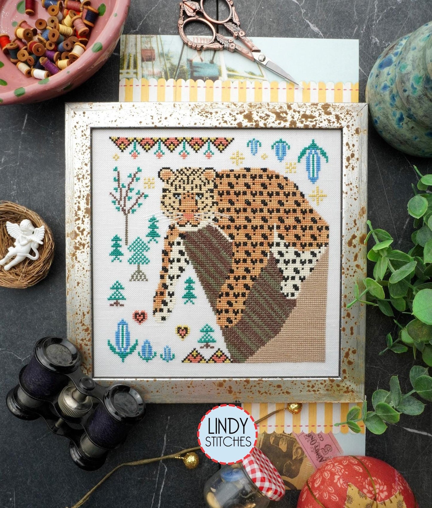 Lindy Stitches - Amur Leopard